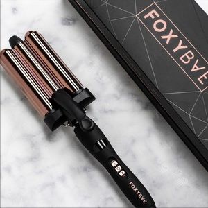 FREE SHIPPING!! Beach waves for days! 🌊 🐚 🧜‍♀️